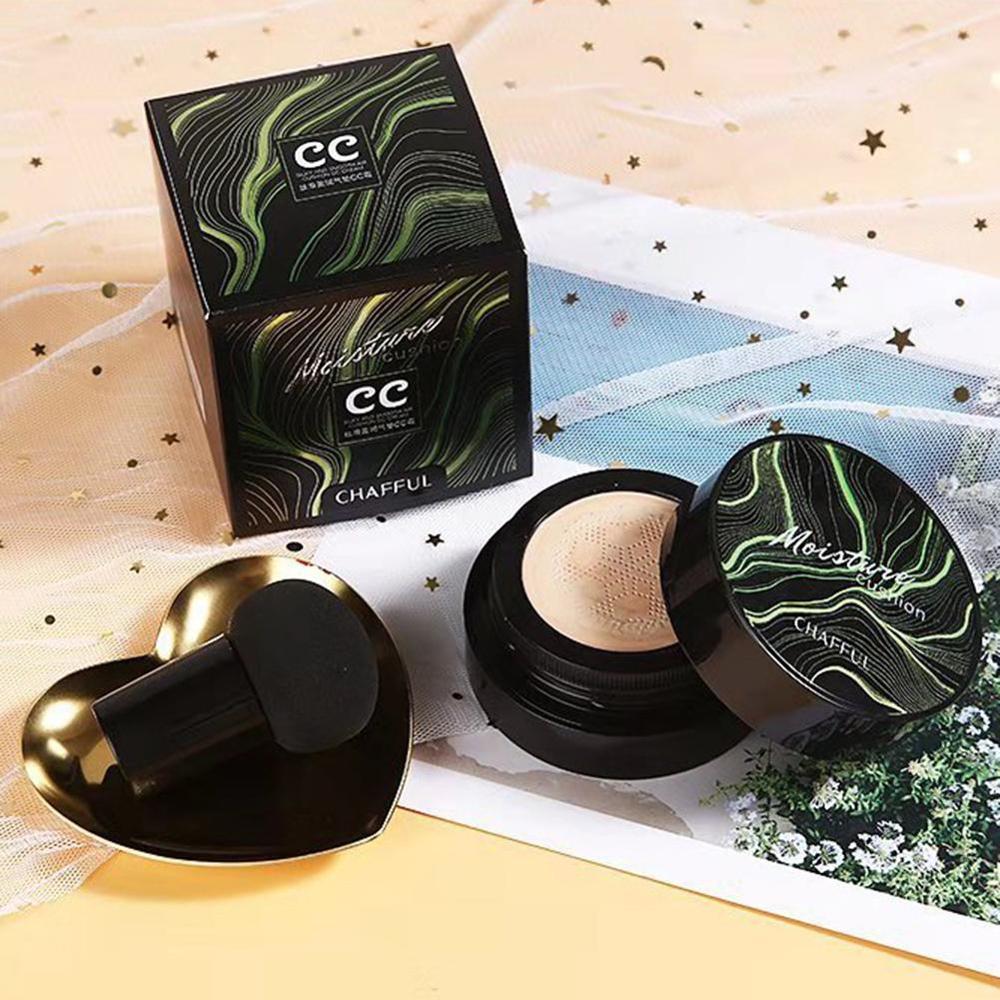 Base Moisture Cushion - VS Outfit